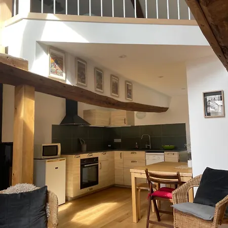 Peaceful Countryside Loft Apartment